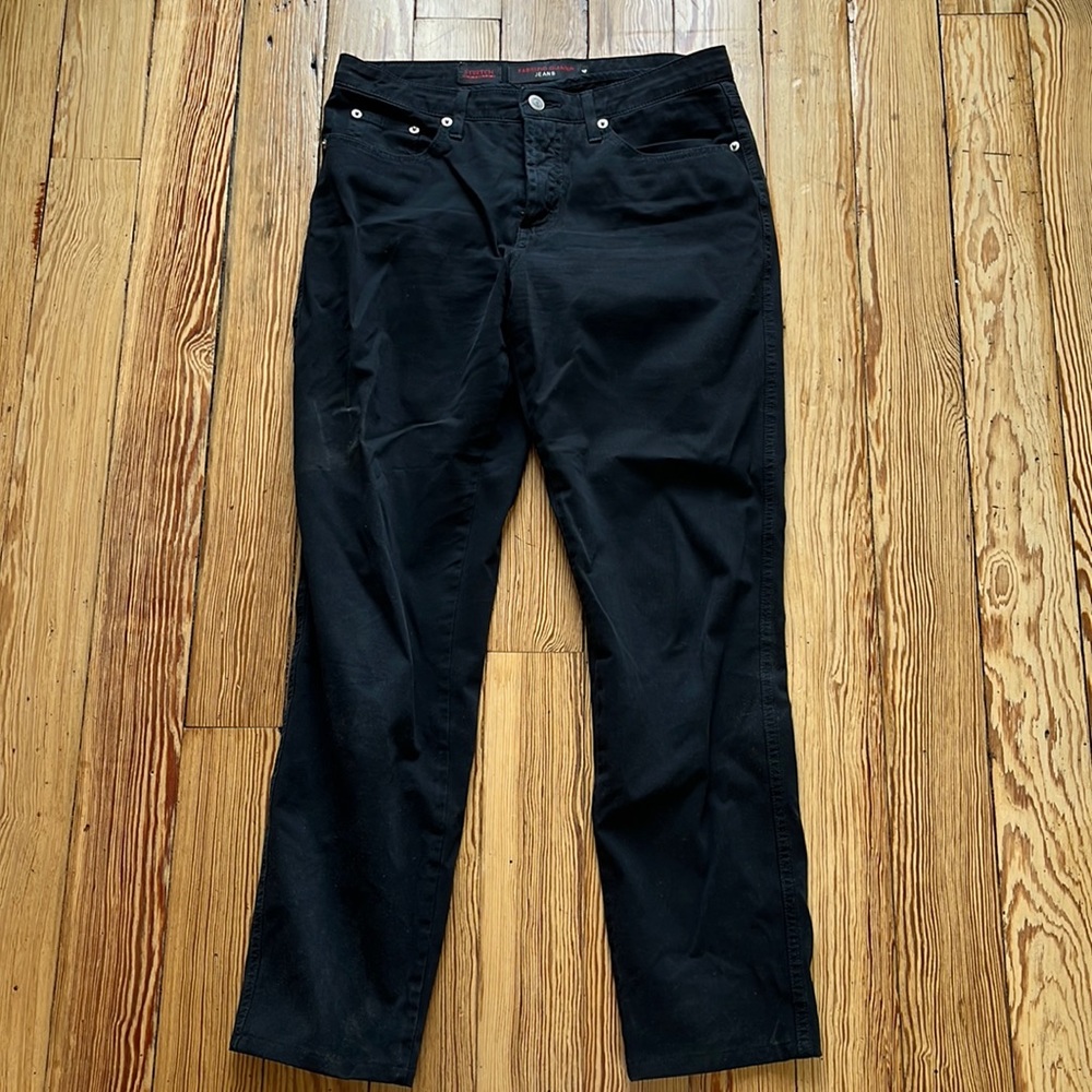 Straight leg lightweight black jeans. Size 4 Fabrizio Gianni